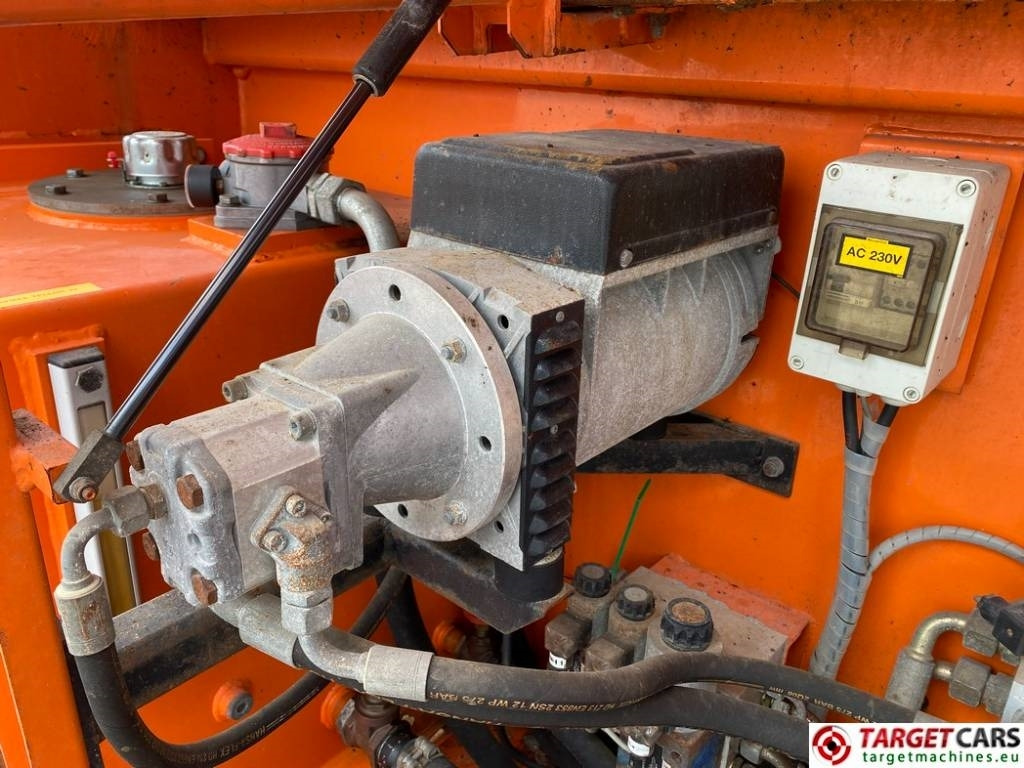 Plataforma de Tijera/ Plataforma de tesoura Holland Lift T210DL25 4WD Diesel T-210DL25 Scissor WorkLift 23M: foto 18 Plataforma de Tijera/ Plataforma de tesoura Holland Lift T210DL25 4WD Diesel T-210DL25 Scissor WorkLift 23M: foto 18