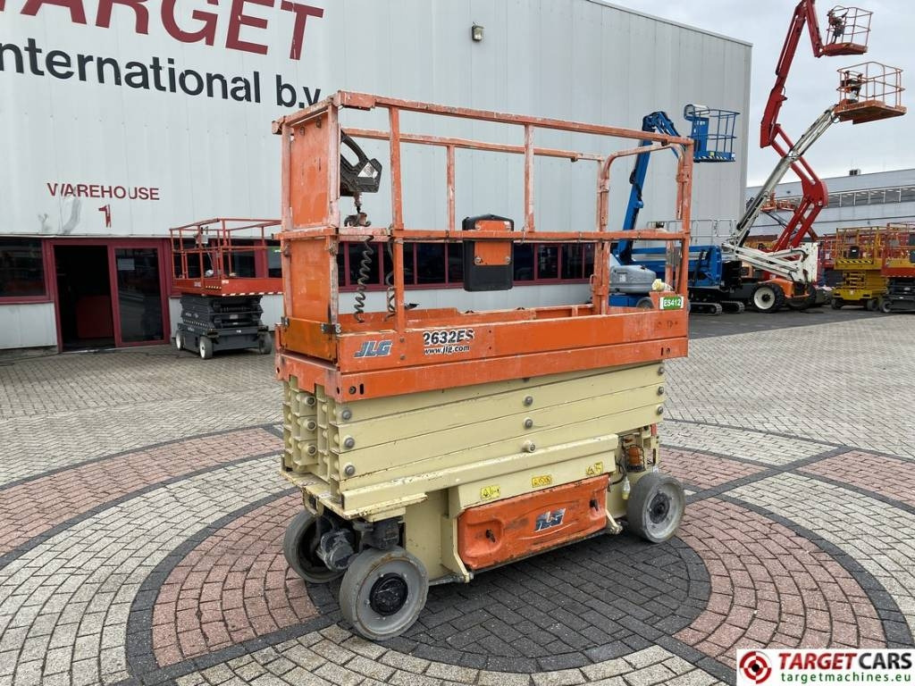 JLG 2632ES Electric Scissor Work Lift 977cm  - Plataforma de Tijera/ Plataforma de tesoura: foto 1 JLG 2632ES Electric Scissor Work Lift 977cm  - Plataforma de Tijera/ Plataforma de tesoura: foto 1