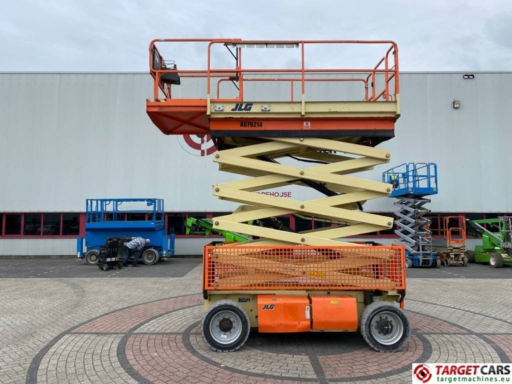 JLG 4069LE Electric Scissor Work Lift 1419cm - Plataforma de Tijera/ Plataforma de tesoura: foto 5 JLG 4069LE Electric Scissor Work Lift 1419cm - Plataforma de Tijera/ Plataforma de tesoura: foto 5