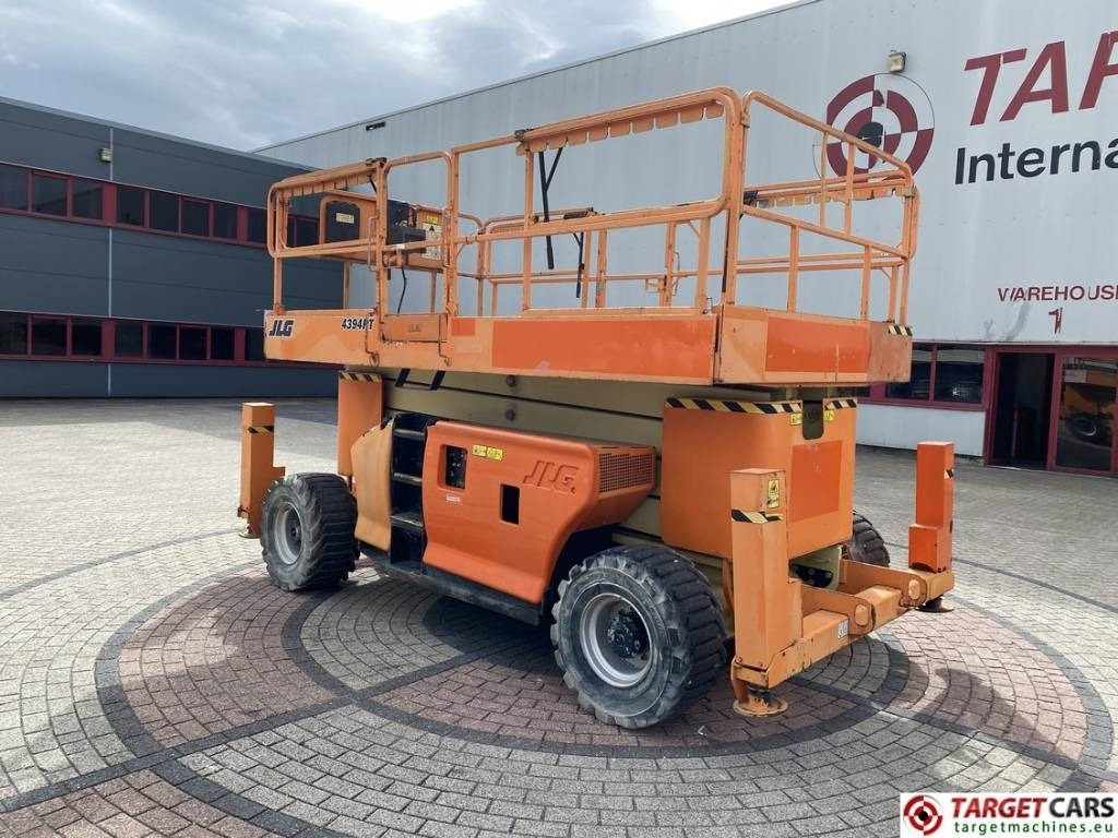 JLG 4394RT Diesel 4x4 Scissor Work Lift 1511cm - Plataforma de Tijera/ Plataforma de tesoura: foto 4 JLG 4394RT Diesel 4x4 Scissor Work Lift 1511cm - Plataforma de Tijera/ Plataforma de tesoura: foto 4