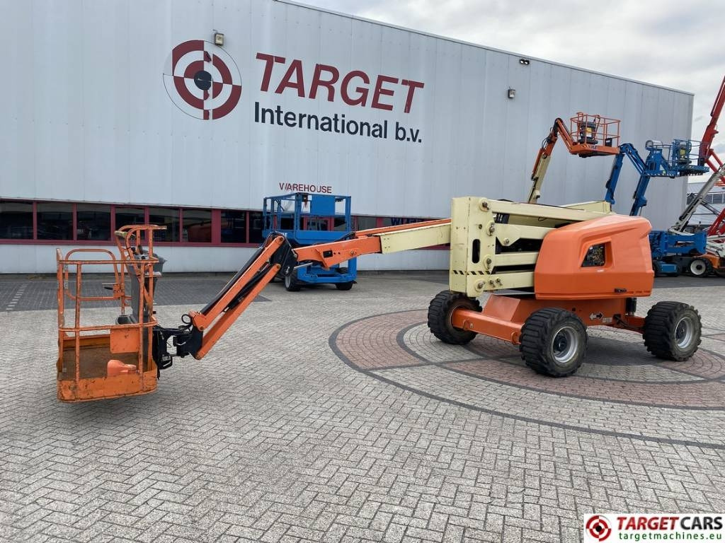 JLG 520AJ Articulated 4x4 Diesel Boom Work Lift 1800cm - Plataforma articulada: foto 1 JLG 520AJ Articulated 4x4 Diesel Boom Work Lift 1800cm - Plataforma articulada: foto 1