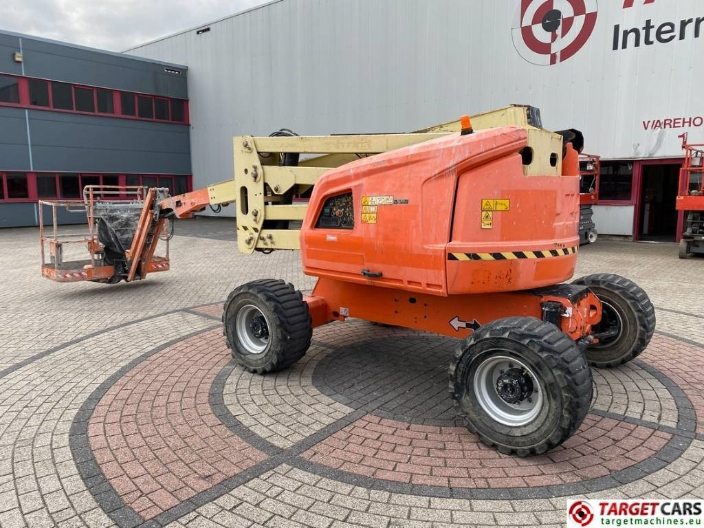 JLG 520AJ Articulated 4x4 Diesel Boom Work Lift 1800cm  - Plataforma articulada: foto 4 JLG 520AJ Articulated 4x4 Diesel Boom Work Lift 1800cm  - Plataforma articulada: foto 4