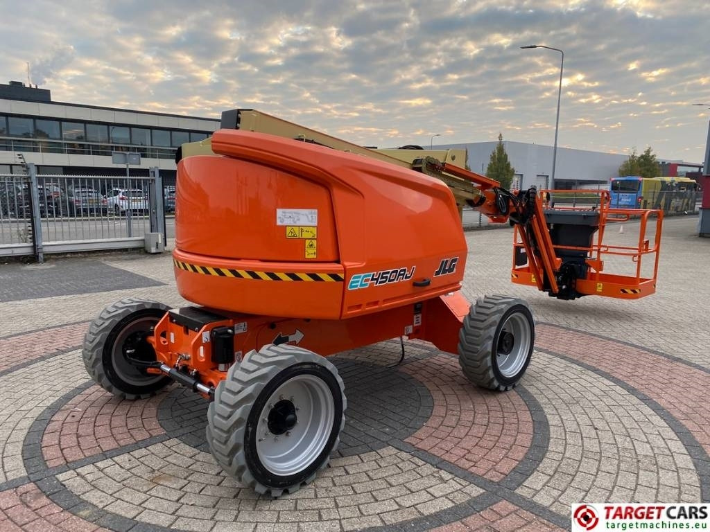 JLG EC450AJ Lithium-Ion Articulated Boom Lift 1572cm - Plataforma articulada: foto 3 JLG EC450AJ Lithium-Ion Articulated Boom Lift 1572cm - Plataforma articulada: foto 3