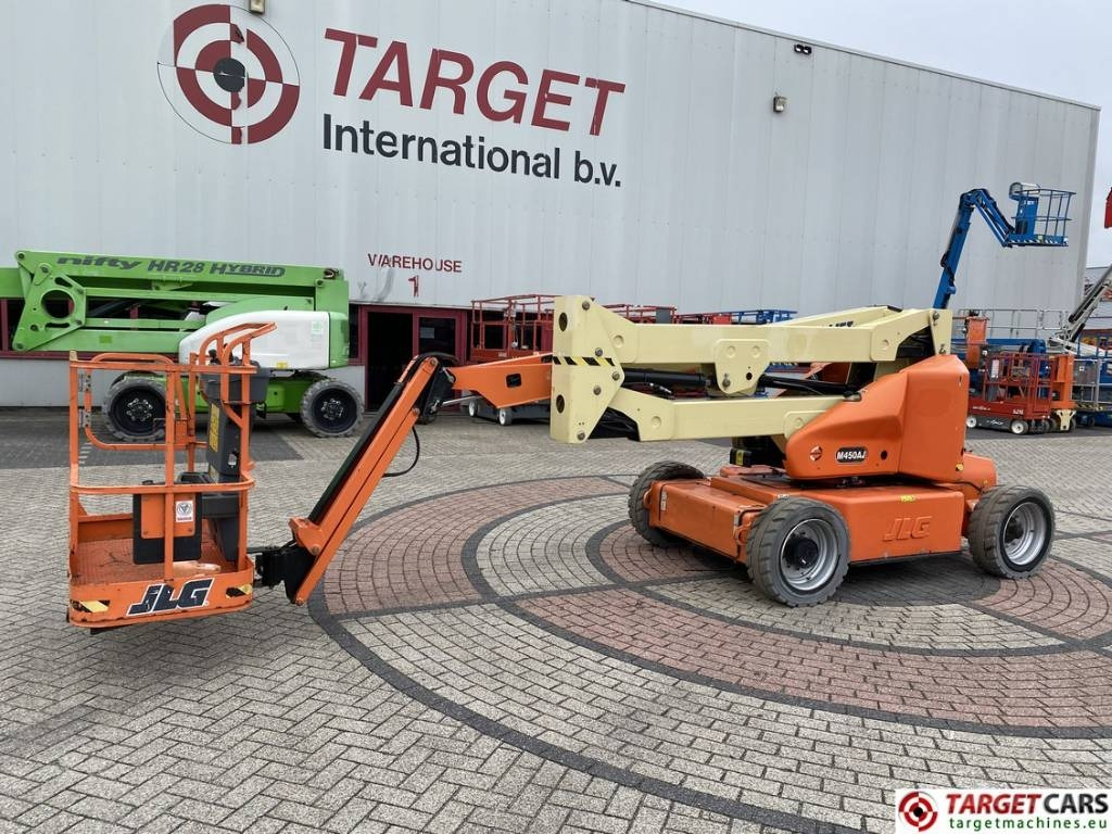 JLG M450AJ HyBrid Articulated Boom Work Lift 1572cm - Plataforma articulada: foto 1 JLG M450AJ HyBrid Articulated Boom Work Lift 1572cm - Plataforma articulada: foto 1