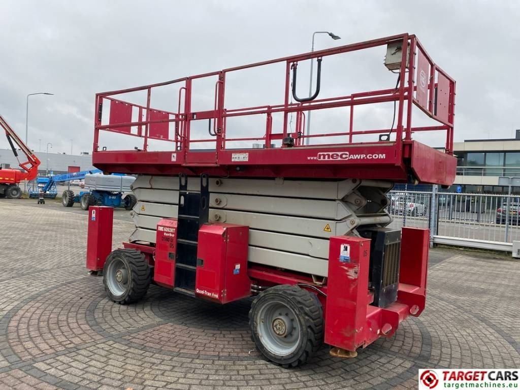 MEC 6092RT Diesel 4x4 Scissor Work LIft 2020cm - Plataforma de Tijera/ Plataforma de tesoura: foto 2 MEC 6092RT Diesel 4x4 Scissor Work LIft 2020cm - Plataforma de Tijera/ Plataforma de tesoura: foto 2