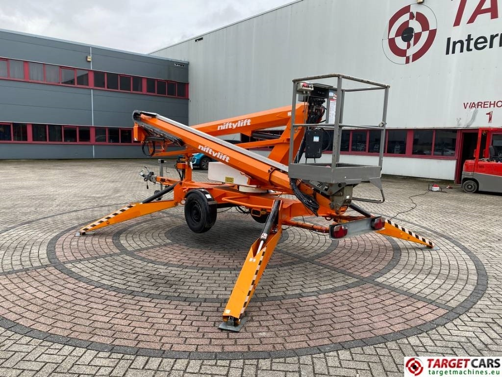 Niftylift 170HAC Electric Towable Boom Work Lift 1710cm - Plataforma de elevaçao rebocável: foto 4 Niftylift 170HAC Electric Towable Boom Work Lift 1710cm - Plataforma de elevaçao rebocável: foto 4