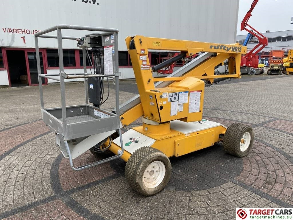Plataforma articulada Niftylift HR12NE Electric Articulated Boom Work Lift 1220cm: foto 1