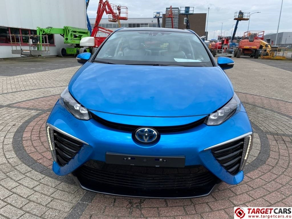 Toyota Mirai FCV HydroGen FuelCell - Automóvel: foto 2 Toyota Mirai FCV HydroGen FuelCell - Automóvel: foto 2