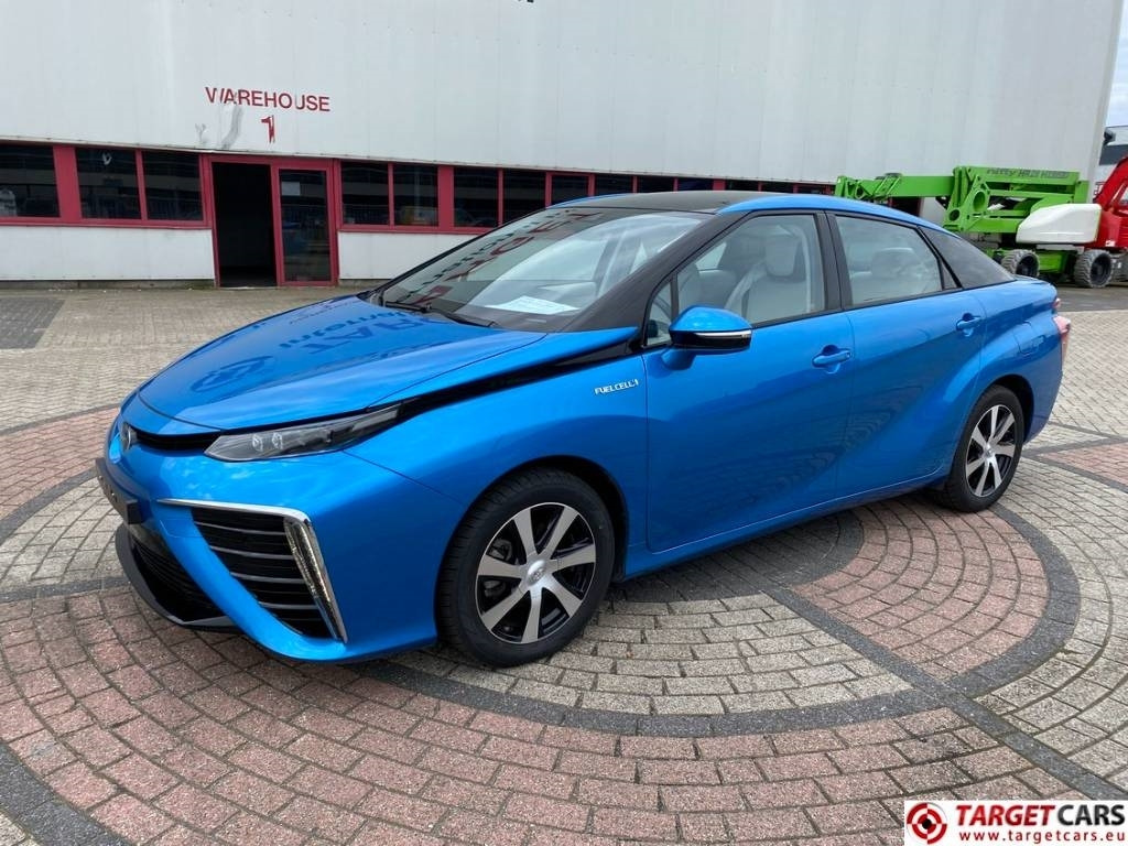 Toyota Mirai FCV HydroGen FuelCell - Automóvel: foto 1 Toyota Mirai FCV HydroGen FuelCell - Automóvel: foto 1