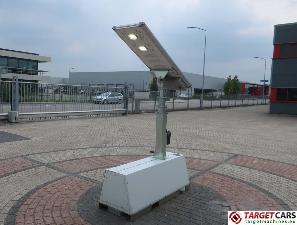 Trime X-Polar Solar Panel 50W Led Tower Light - Torre de iluminação: foto 3 Trime X-Polar Solar Panel 50W Led Tower Light - Torre de iluminação: foto 3