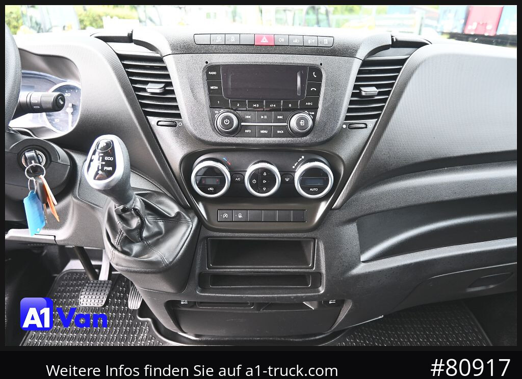 IVECO Daily 35S16 A8V, Hi-Matic, Klima, ZV - Furgão: foto 4 IVECO Daily 35S16 A8V, Hi-Matic, Klima, ZV - Furgão: foto 4