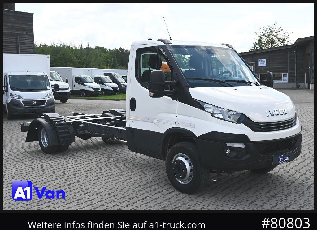 IVECO Daily 70C21 A8V/P Fahrgestell, Klima, Standheizung, - Caminhão chassi: foto 1 IVECO Daily 70C21 A8V/P Fahrgestell, Klima, Standheizung, - Caminhão chassi: foto 1