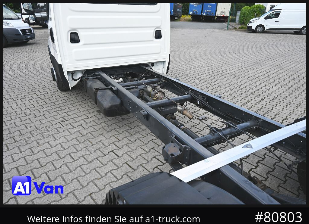 IVECO Daily 70C21 A8V/P Fahrgestell, Klima, Standheizung, - Caminhão chassi: foto 2 IVECO Daily 70C21 A8V/P Fahrgestell, Klima, Standheizung, - Caminhão chassi: foto 2