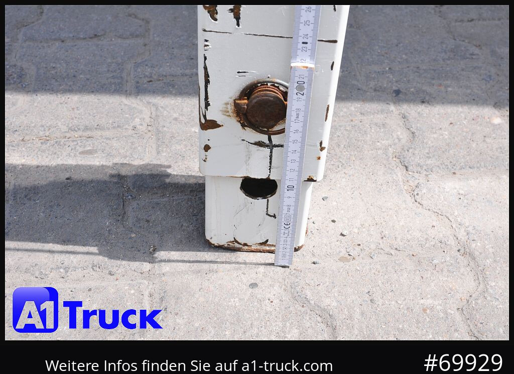 KRONE WB BDF 7,45 Koffer, 2750mm innen, 20 x vorhanden - Carroçaria para furgões: foto 2 KRONE WB BDF 7,45 Koffer, 2750mm innen, 20 x vorhanden - Carroçaria para furgões: foto 2