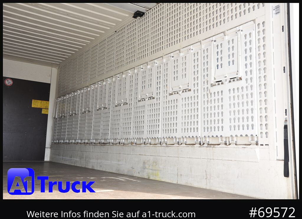 KRONE Wechselbrücke BDF 7,45 Koffer, Textil 2750mm innen, 20 x vorhanden - Carroçaria para furgões: foto 2 KRONE Wechselbrücke BDF 7,45 Koffer, Textil 2750mm innen, 20 x vorhanden - Carroçaria para furgões: foto 2