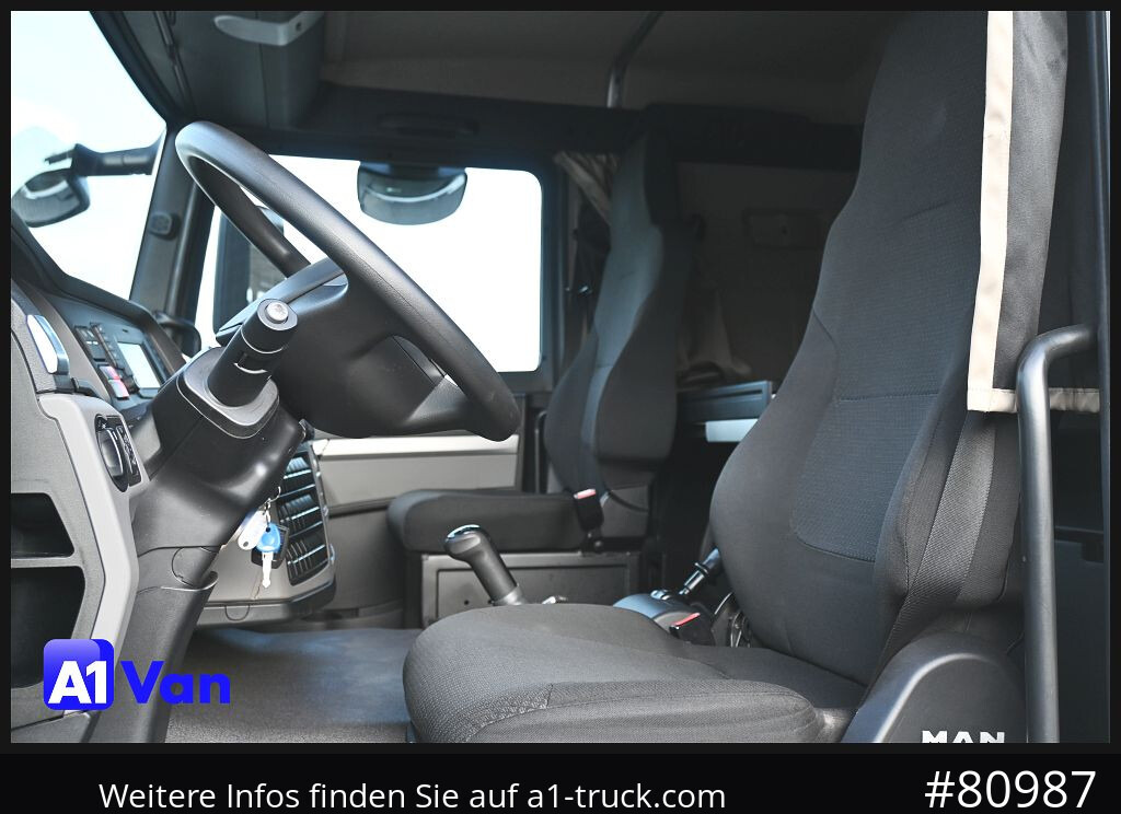 MAN TGL 8.190 4x2 L-Haus Schlafkabine - Carrinha de contentor: foto 2 MAN TGL 8.190 4x2 L-Haus Schlafkabine - Carrinha de contentor: foto 2