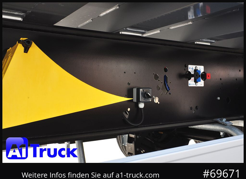 REISCH RHKS, Alu-Kippmulde 52m³, Kombitüren, Alufelgen, Liftachse, - Semireboque basculante: foto 5 REISCH RHKS, Alu-Kippmulde 52m³, Kombitüren, Alufelgen, Liftachse, - Semireboque basculante: foto 5