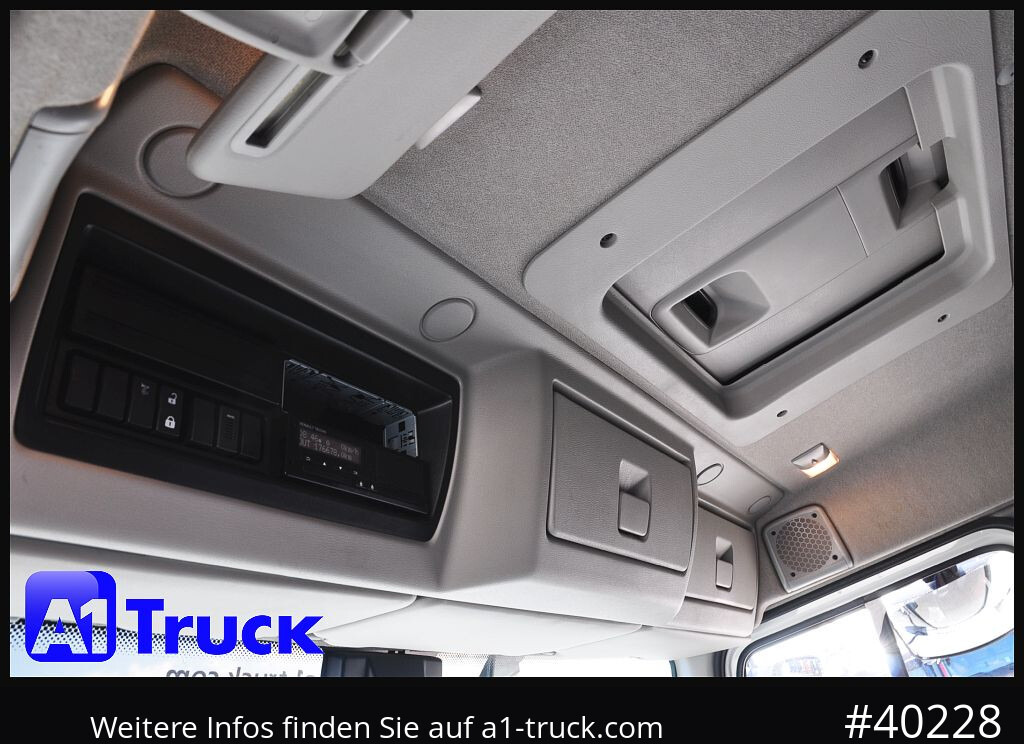 RENAULT D 280, 4x2, Ladebordwand, LBW, TÜV 06/2026 - Caminhão com lona: foto 5 RENAULT D 280, 4x2, Ladebordwand, LBW, TÜV 06/2026 - Caminhão com lona: foto 5