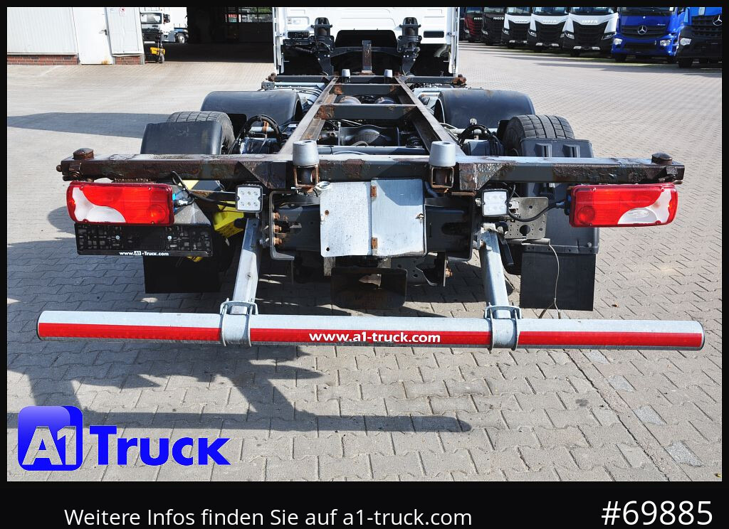 SCANIA R 450, Midi 7,82, Lenkachse, 1 Vorbesitzer - Caminhão transportador de contêineres/ Caixa móvel: foto 2 SCANIA R 450, Midi 7,82, Lenkachse, 1 Vorbesitzer - Caminhão transportador de contêineres/ Caixa móvel: foto 2