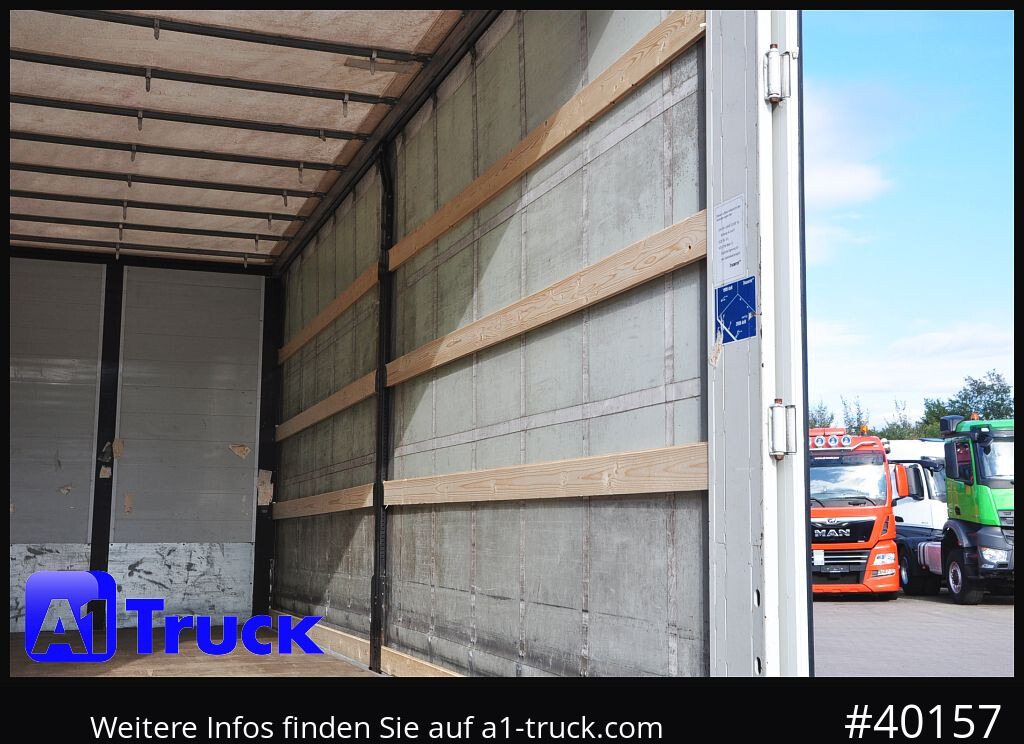 SOMMER Eurotrailer Eco Racer 55, 6450kg zul GG, oben gekuppelt - Reboque de lona: foto 4 SOMMER Eurotrailer Eco Racer 55, 6450kg zul GG, oben gekuppelt - Reboque de lona: foto 4