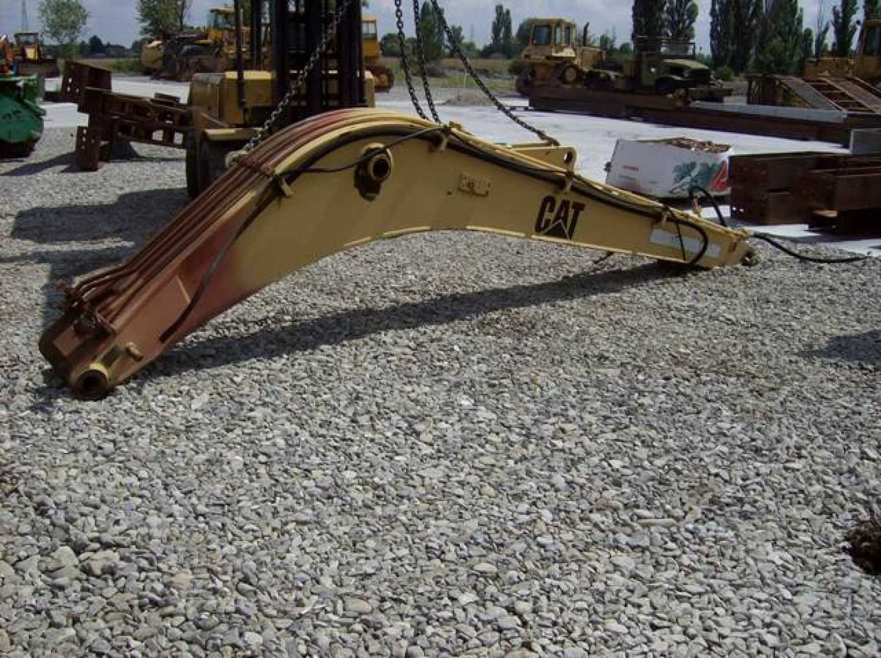 Caterpillar 212 braccio monolitico - Lança de Máquina de construção: foto 1 Caterpillar 212 braccio monolitico - Lança de Máquina de construção: foto 1