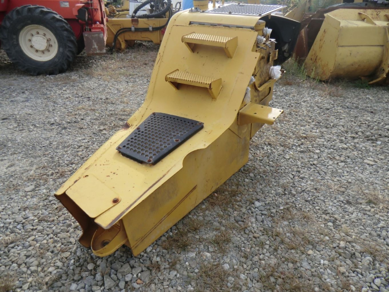 Caterpillar 735 Serbatoio gasolio - Tanque de combustível de Máquina de construção: foto 5 Caterpillar 735 Serbatoio gasolio - Tanque de combustível de Máquina de construção: foto 5