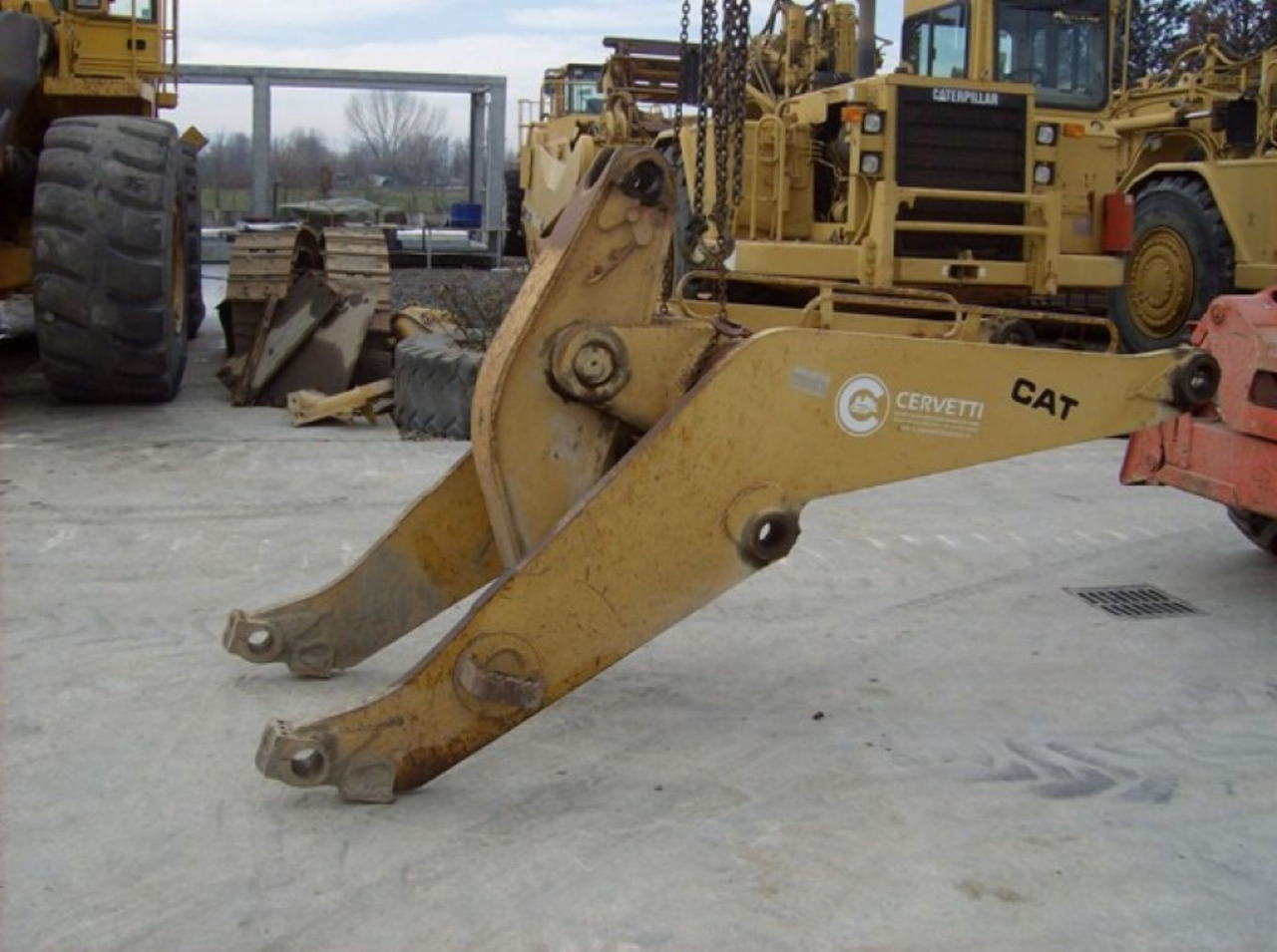 Caterpillar 963 BRACCIO CON BIELLA - Lança de Máquina de construção: foto 1 Caterpillar 963 BRACCIO CON BIELLA - Lança de Máquina de construção: foto 1