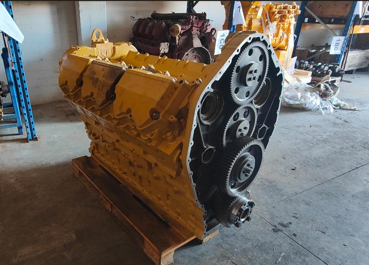 Caterpillar C27 Motore Long Block revisionato - Motor de Máquina de construção: foto 1 Caterpillar C27 Motore Long Block revisionato - Motor de Máquina de construção: foto 1