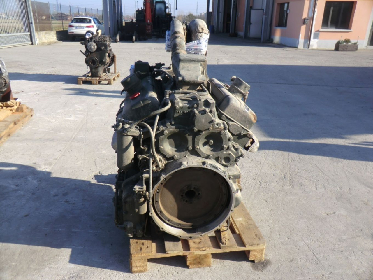 DETROIT DIESEL 8V53 MOTORE MARINO USATO. TIPO D.W. - L.S. COMPLETO DI TURBO E MOTORINO DI AVVIAMENTO. - Motor de Máquina de construção: foto 4 DETROIT DIESEL 8V53 MOTORE MARINO USATO. TIPO D.W. - L.S. COMPLETO DI TURBO E MOTORINO DI AVVIAMENTO. - Motor de Máquina de construção: foto 4