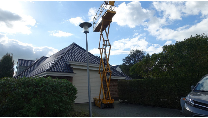 Haulotte Compact 8CU schaarhoogwerker - Plataforma de Tijera/ Plataforma de tesoura: foto 1 Haulotte Compact 8CU schaarhoogwerker - Plataforma de Tijera/ Plataforma de tesoura: foto 1