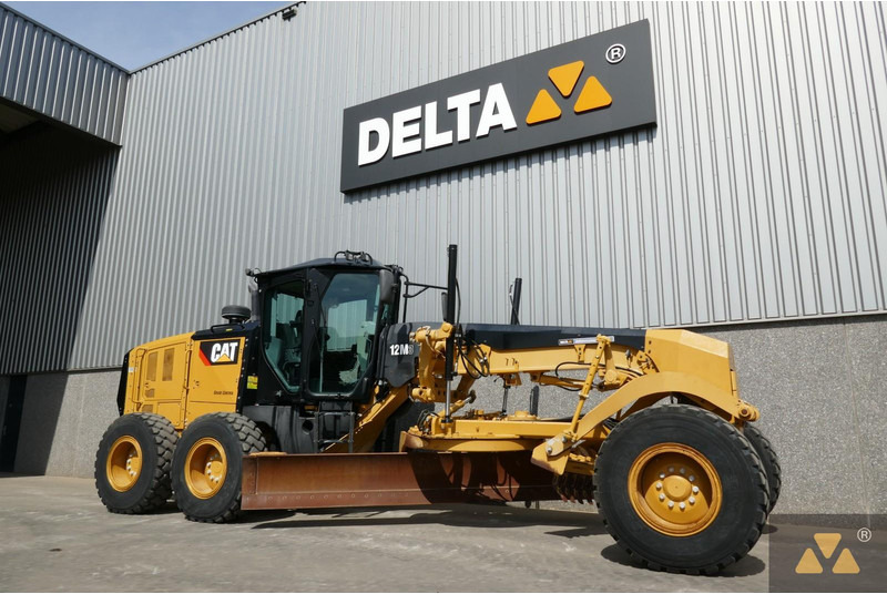 Caterpillar 12M3 - Motoniveladora: foto 3 Caterpillar 12M3 - Motoniveladora: foto 3