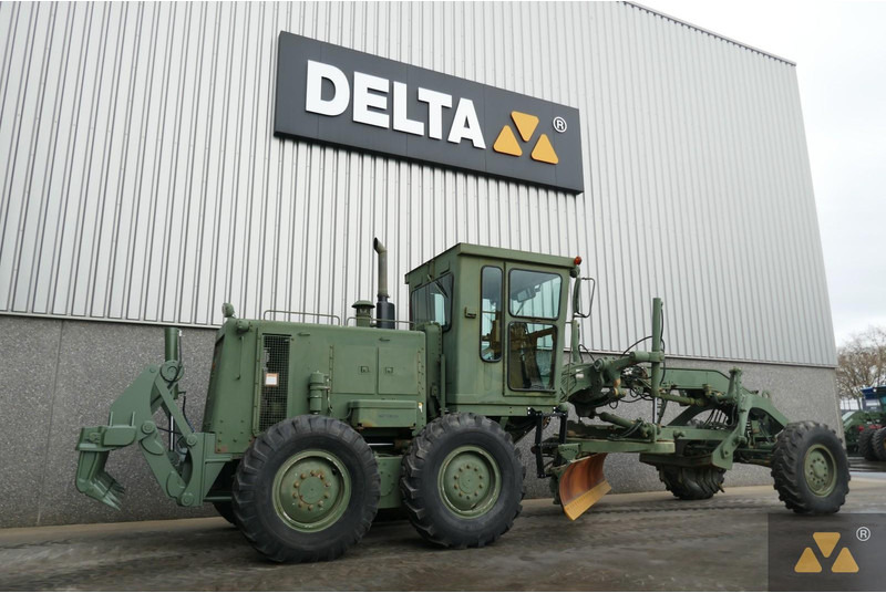 Caterpillar 130G Ex-army - Motoniveladora: foto 5 Caterpillar 130G Ex-army - Motoniveladora: foto 5