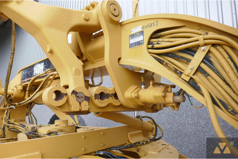 Motoniveladora Caterpillar 140H: foto 13