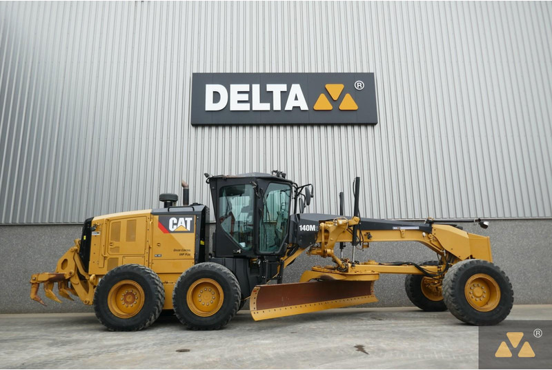 Caterpillar 140M2 - Motoniveladora: foto 2 Caterpillar 140M2 - Motoniveladora: foto 2