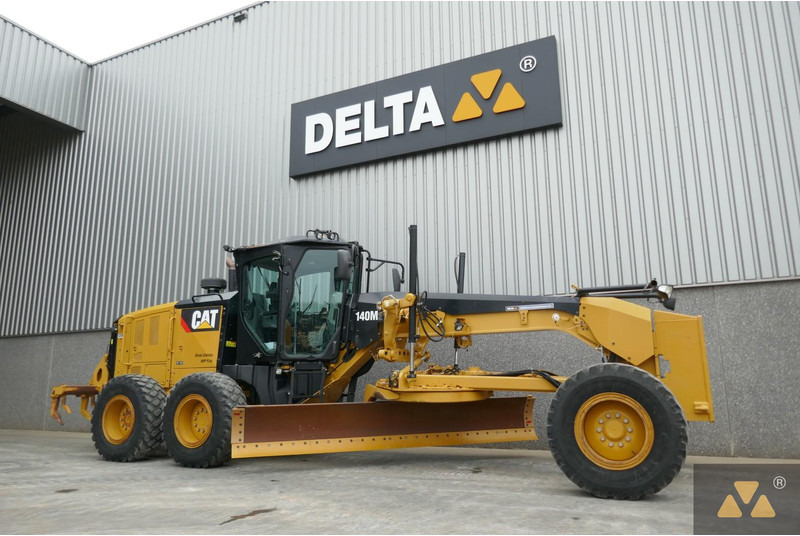 Caterpillar 140M2 - Motoniveladora: foto 3 Caterpillar 140M2 - Motoniveladora: foto 3