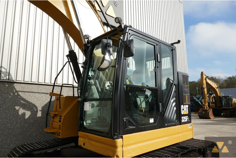Escavadora de rastos Caterpillar 325F LCR: foto 16