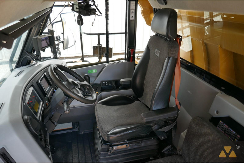 Caminhão fora de estrada Caterpillar 772G: foto 7