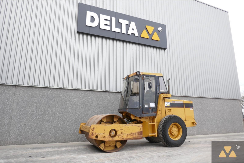 Caterpillar CS433C - Rolo: foto 4 Caterpillar CS433C - Rolo: foto 4