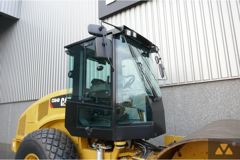 Rolo Caterpillar CS64B: foto 9