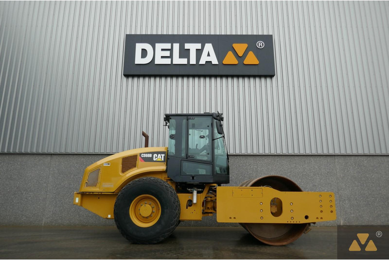 Caterpillar CS68B - Rolo: foto 2 Caterpillar CS68B - Rolo: foto 2