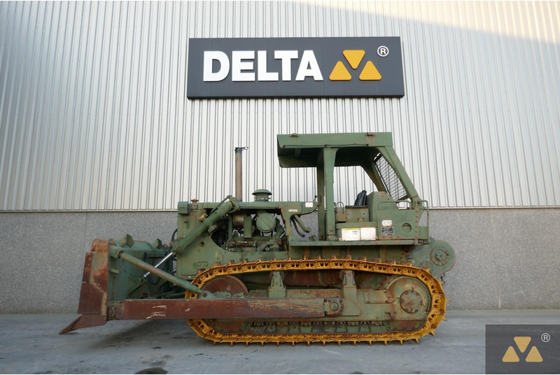 Caterpillar D7G Ex-army - Buldôzer: foto 1 Caterpillar D7G Ex-army - Buldôzer: foto 1