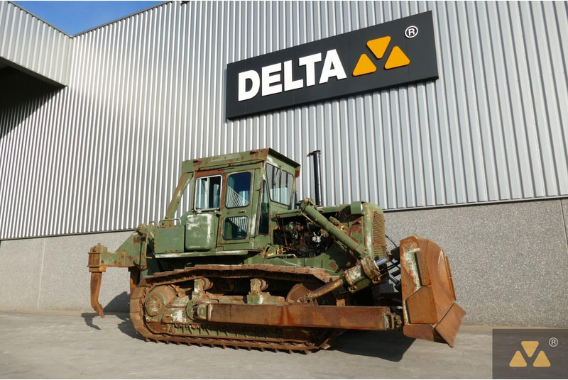 Caterpillar D7G Ex-army - Buldôzer: foto 3 Caterpillar D7G Ex-army - Buldôzer: foto 3