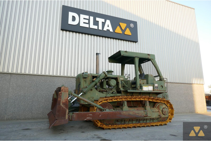Caterpillar D7G Ex-army - Buldôzer: foto 4 Caterpillar D7G Ex-army - Buldôzer: foto 4