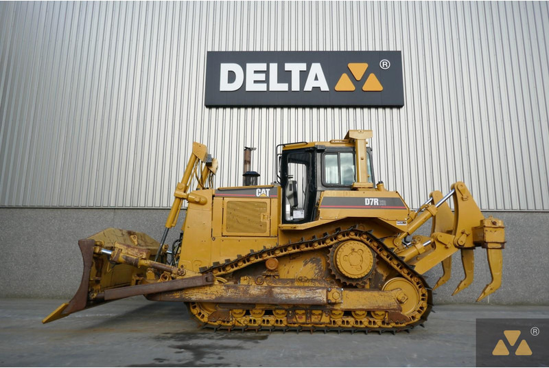 Caterpillar D7R XR Series II - Buldôzer: foto 1 Caterpillar D7R XR Series II - Buldôzer: foto 1