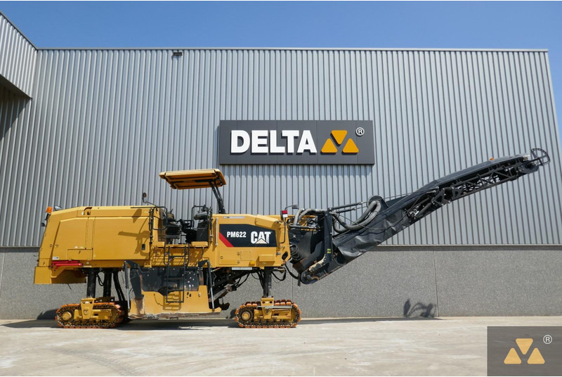 Caterpillar PM622 - Máquina de asfalto: foto 1 Caterpillar PM622 - Máquina de asfalto: foto 1