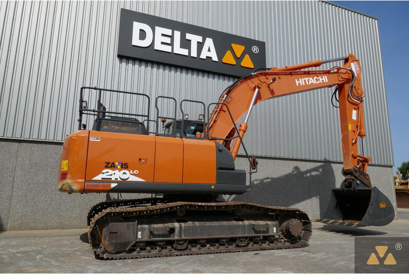 Hitachi ZX210LC-6 - Escavadora de rastos: foto 5 Hitachi ZX210LC-6 - Escavadora de rastos: foto 5