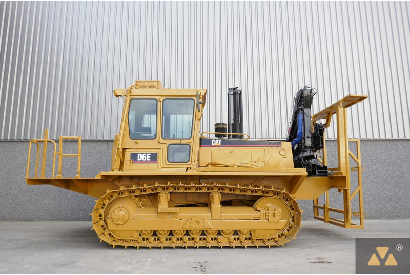 Caterpillar D6E Welding Tractor - Máquina de construção: foto 2 Caterpillar D6E Welding Tractor - Máquina de construção: foto 2