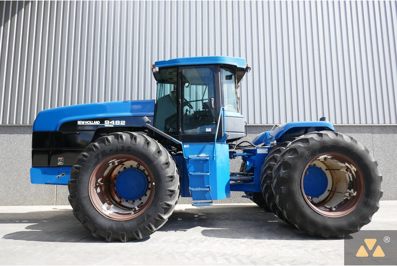 New Holland 9482 - Trator: foto 1 New Holland 9482 - Trator: foto 1