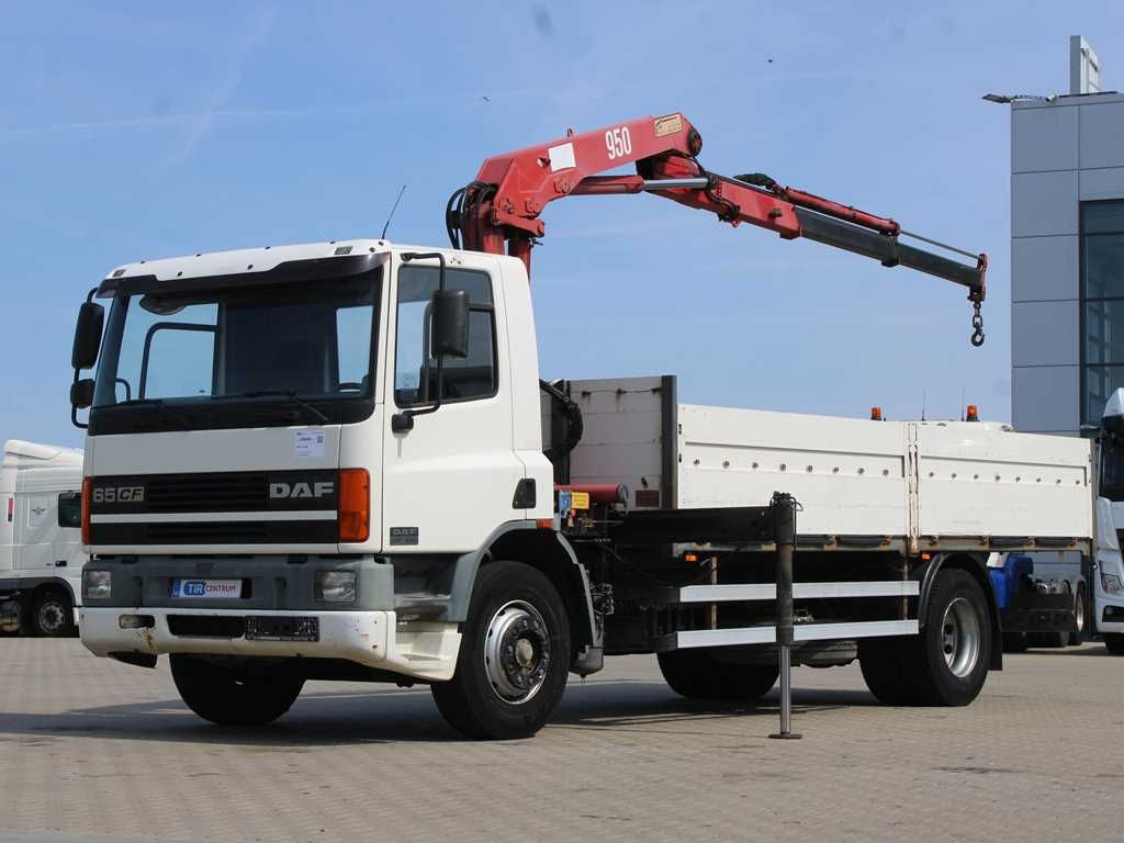 DAF CF 240, CRANE HMF 953 K2 - Camião de caixa aberta/ Plataforma, Caminhão grua: foto 1 DAF CF 240, CRANE HMF 953 K2 - Camião de caixa aberta/ Plataforma, Caminhão grua: foto 1