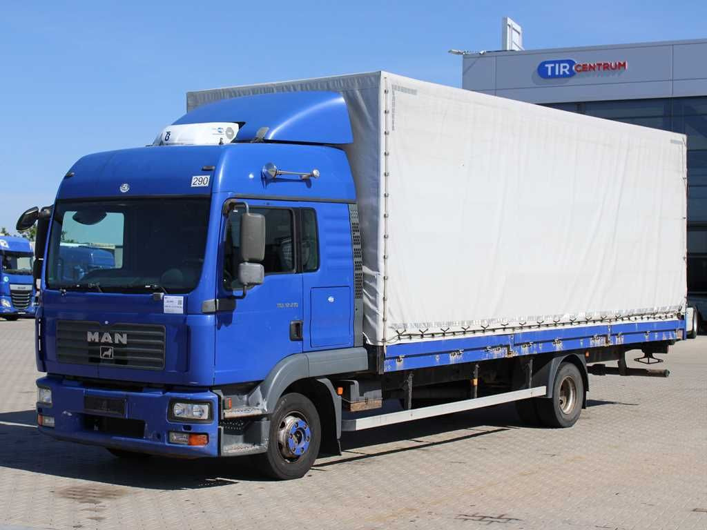 MAN TGL 12.210 4X2 BB, SECONDARY AIR CONDITIONING - Caminhão com lona: foto 1 MAN TGL 12.210 4X2 BB, SECONDARY AIR CONDITIONING - Caminhão com lona: foto 1